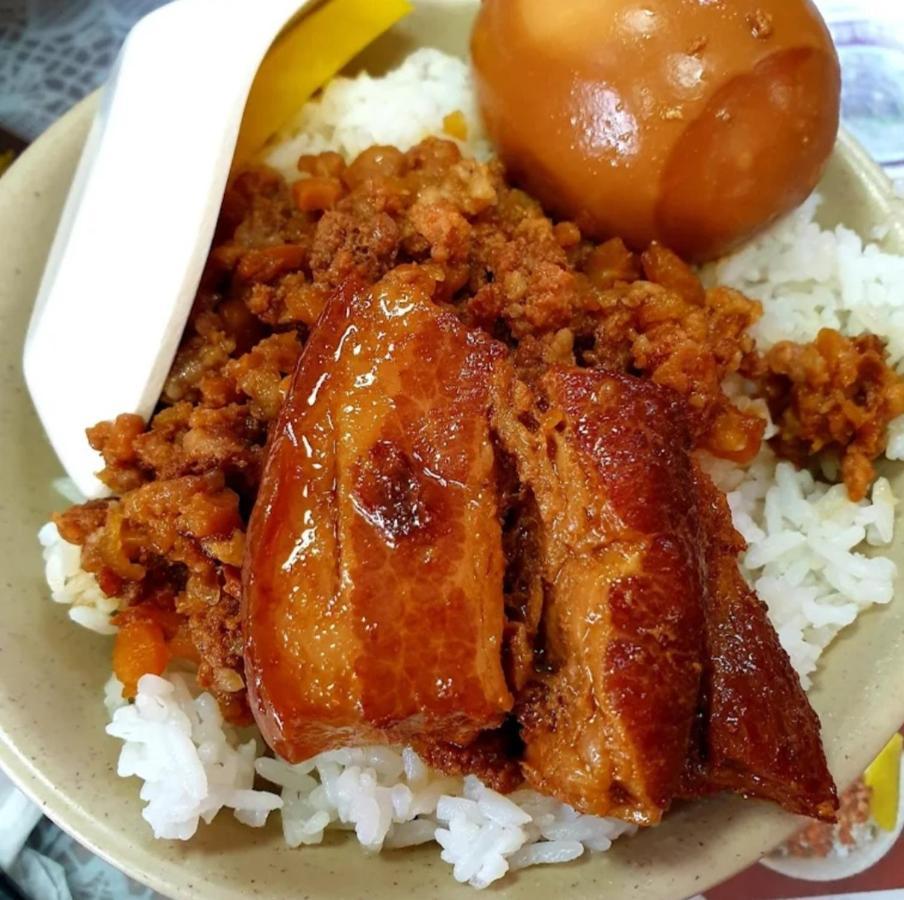 Qg Life 城中館 寵物親子釣魚人民宿 Jincheng Esterno foto